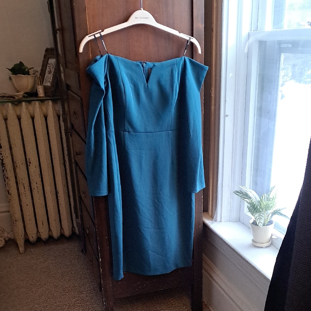 Vince Camuto Size 14 Teal NWT Off The Shoulder Long Sleeve Dress